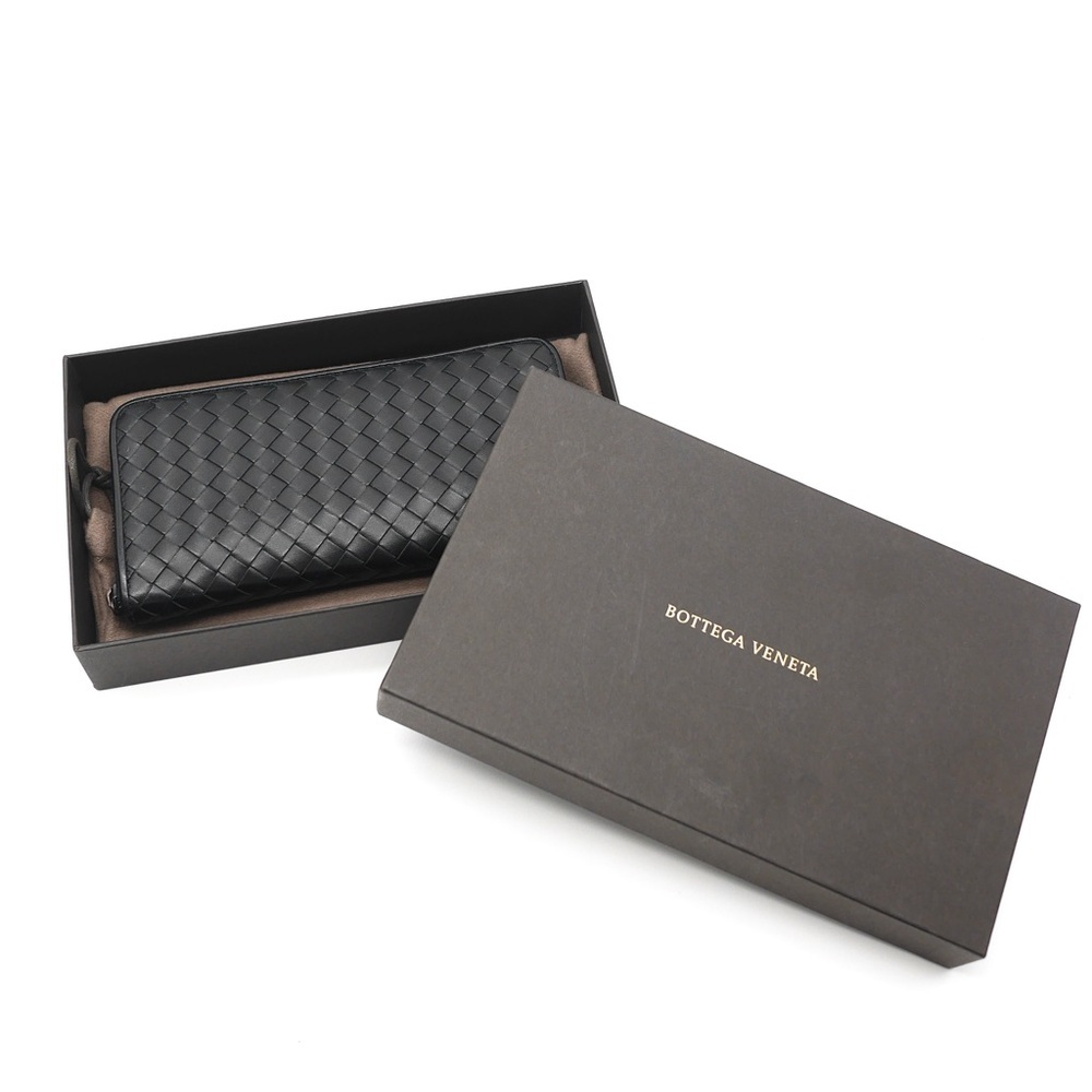 🍓BOTTEGA VENETTA Zippy Wallet - Picture 10 of 10